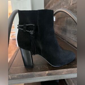 Michael Shannon Black Heeled Boots with Tassel